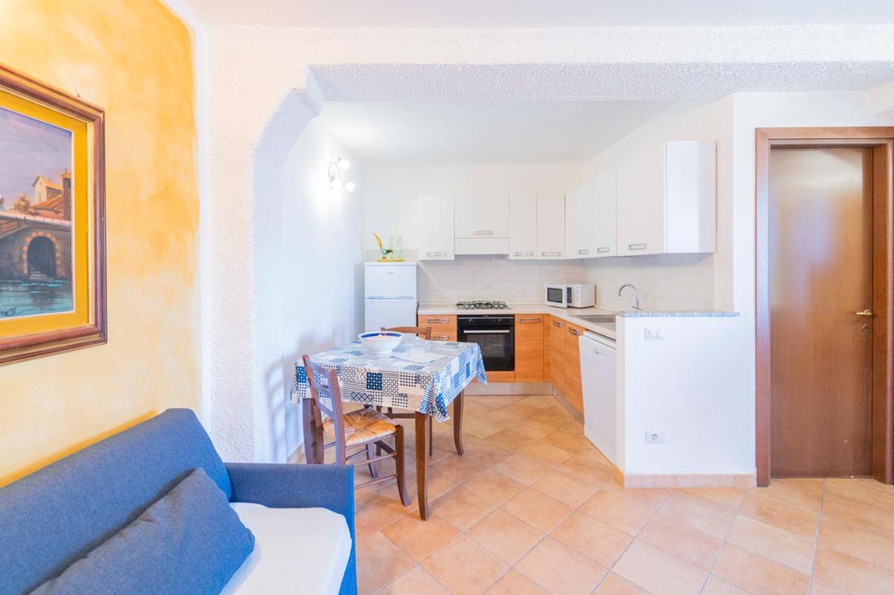 Casa Vacanza Il Portico 모네글리아 외부 사진