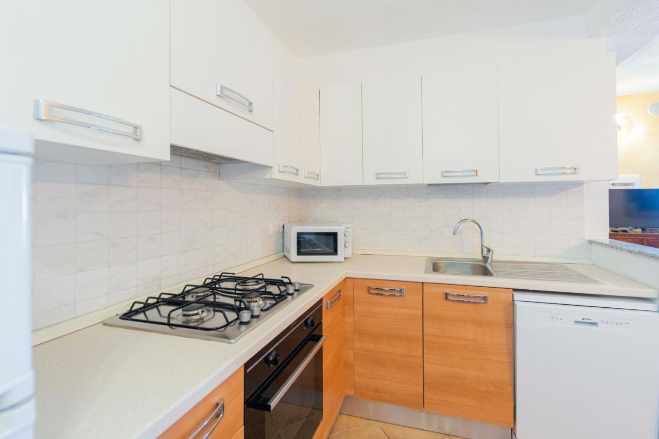 Casa Vacanza Il Portico 모네글리아 외부 사진