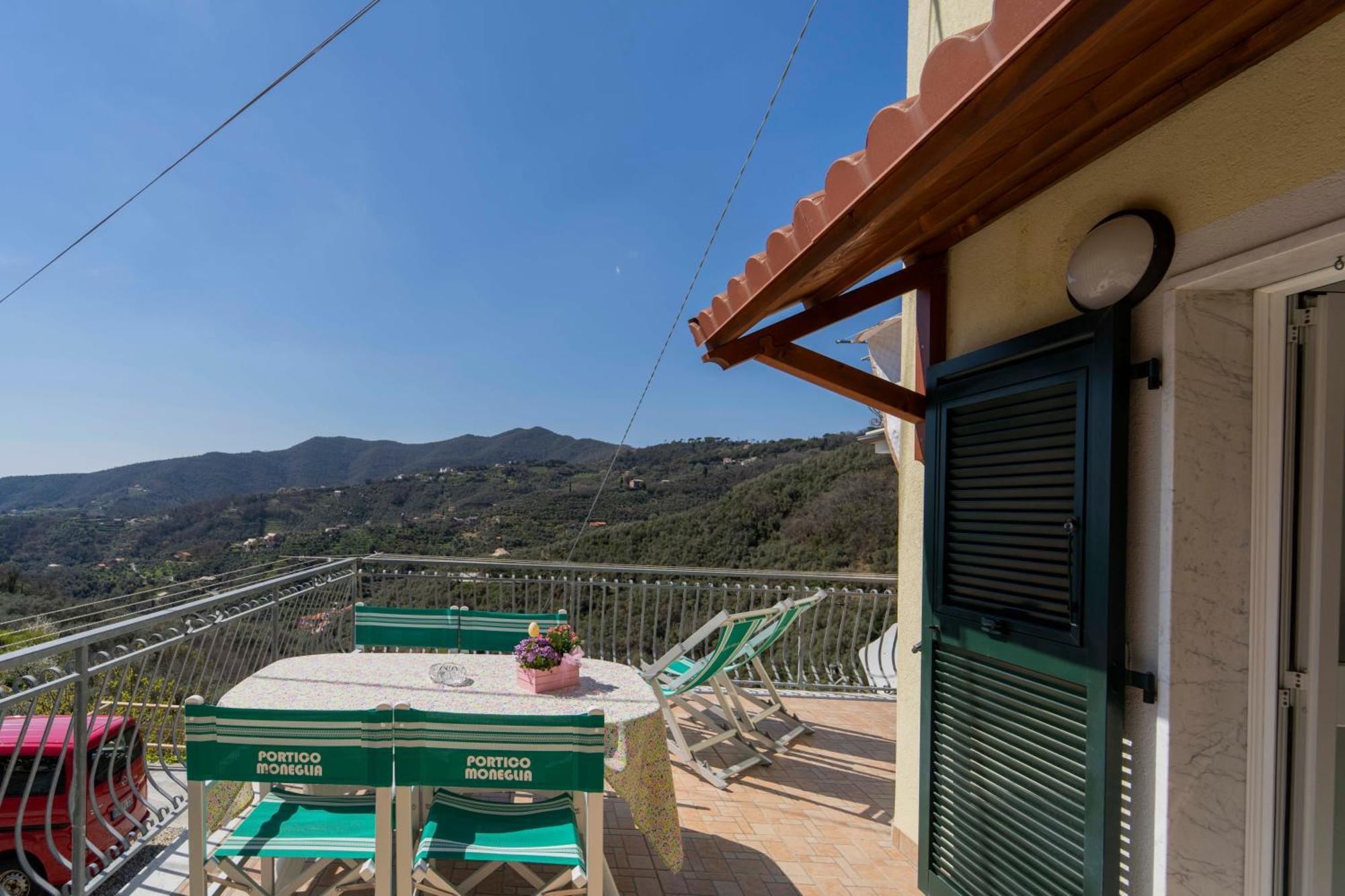 Casa Vacanza Il Portico 모네글리아 객실 사진